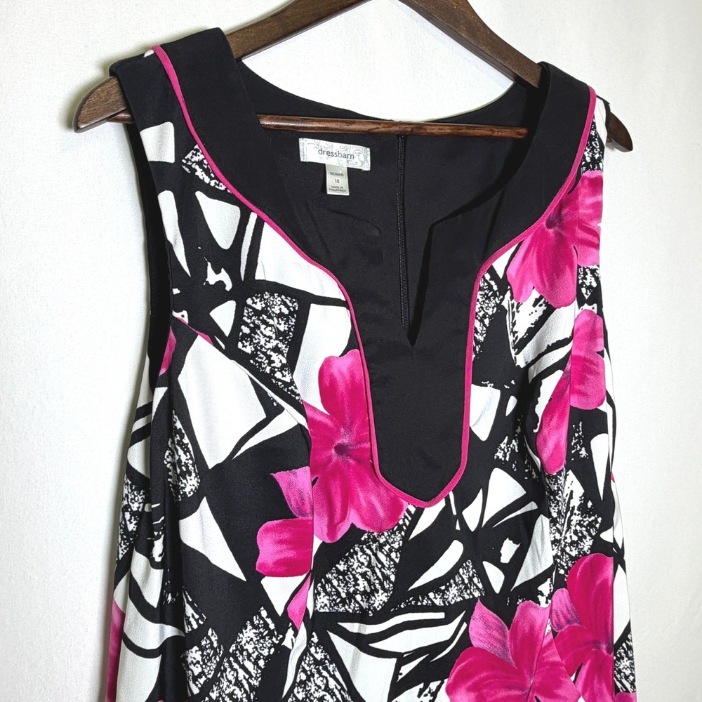 Dressbarn Woman Floral Geometric Sleeveless Shift Dress Pink Black White Size 18